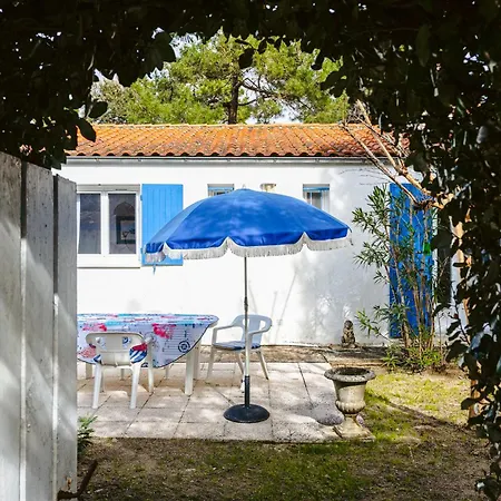 Dom wakacyjny Maison Proche Mer, Foret,bourg